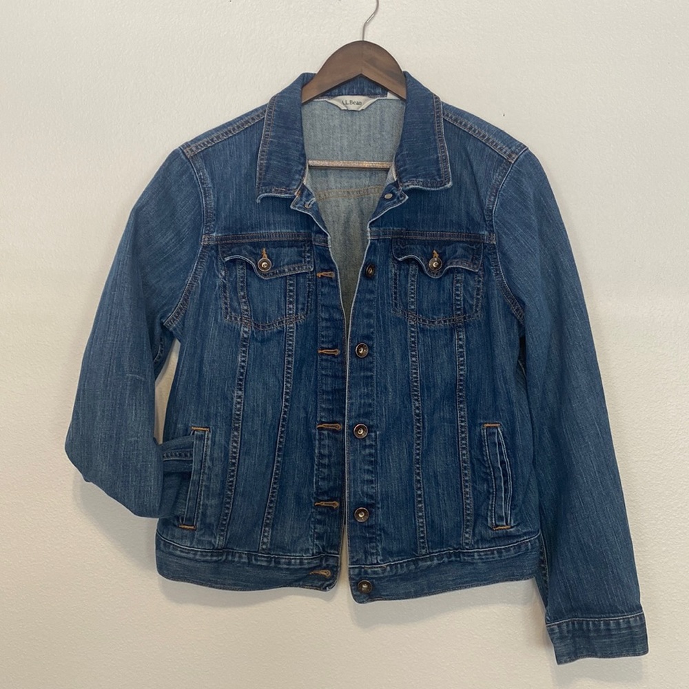 Denim Jacket 💙